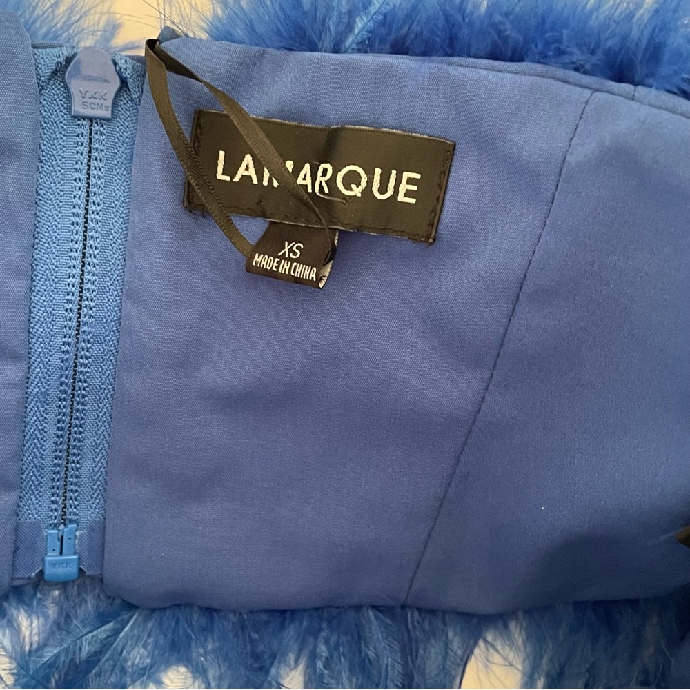 LA MARQUE Zaina ostrich feather Top Dark Rich Blue - Picture 4 of 4